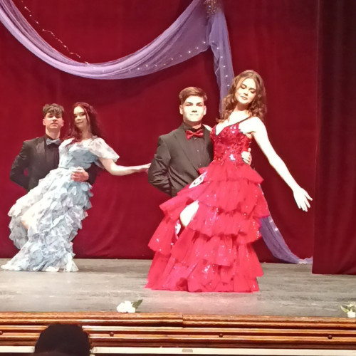 Elevii Seminarului Teologic Ortodox Botoșani au ales Miss și Mister Boboc 2025