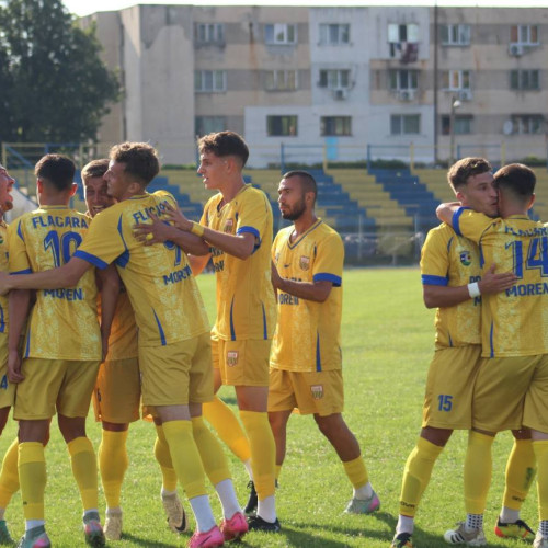 Flacăra Moreni a obținut a zecea victorie în campionat după un meci dominat cu FC Pucioasa