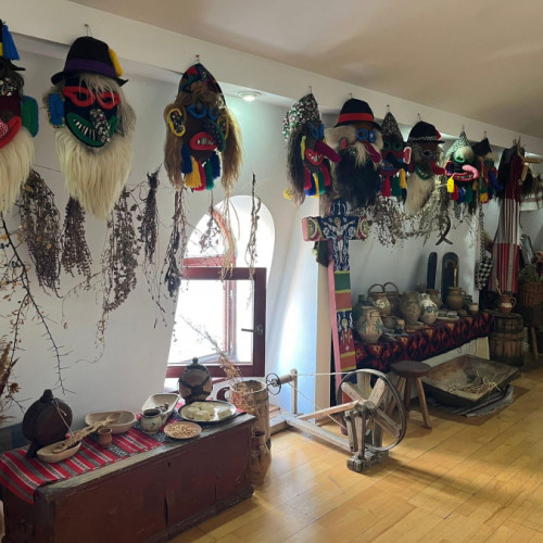 Șezătoare dedicată tradițiilor la Centrul Cultural Dunărea de Jos din Galați