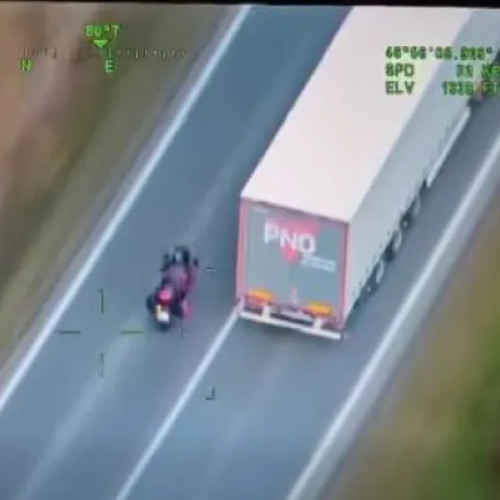 Bărbat din Târgu Mureș surprins cu 13 depășiri periculoase pe DN1-E60