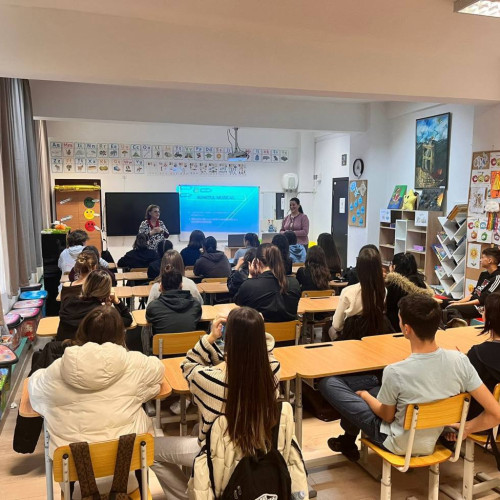Lecție interdisciplinară la Colegiul Național de Muzică „Bălașa Doamna” din Târgoviște