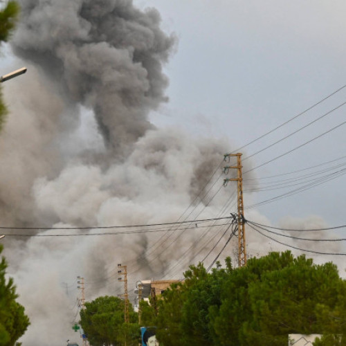 Trei morți și 11 răniți în urma atacurilor israeliene din Liban