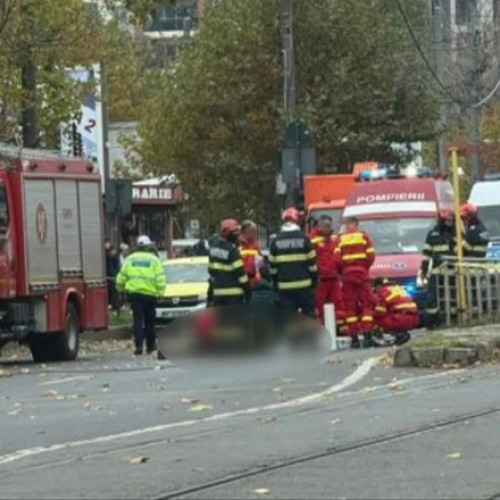 Femeia lovită de cablu al STB în București a murit la spital