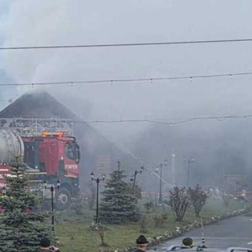O femeie de 72 de ani a murit într-un incendiu la o pensiune din Gura Humorului