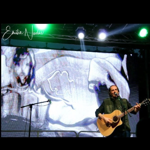 A murit Valentin Moldovan, vocea emblematică a Cenaclului Flacăra