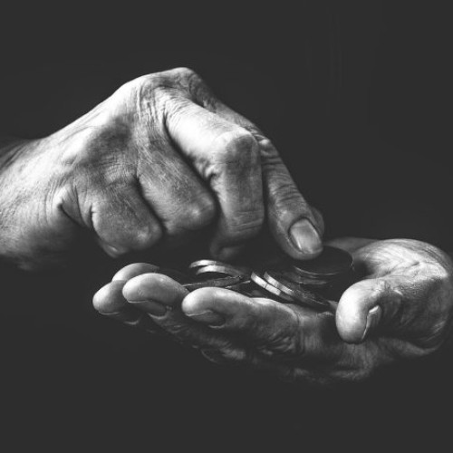 Un sfert din populația României se confruntă cu deprivare materială și socială în 2024