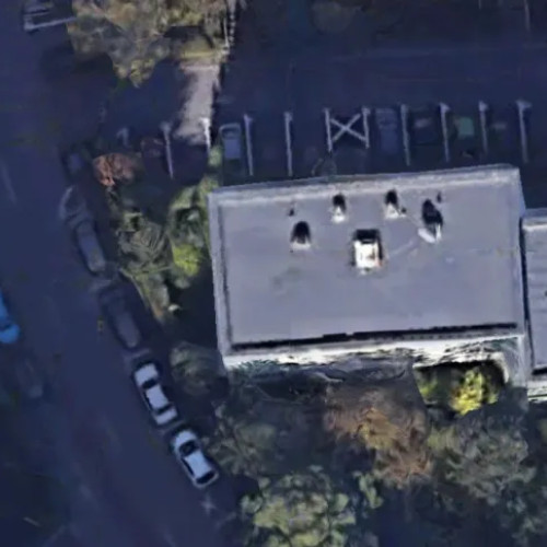 Problemele parcărilor neregulamentare persistă în cartierul Mănăștur din Cluj-Napoca