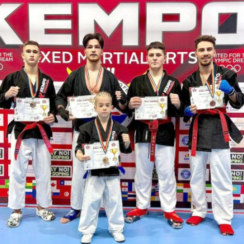 Cinci sportivi de la CSM Ploieşti cuceresc medalii la Cupa României de FullKempo