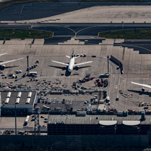 Oazilantă uigură, expulzată greșit din Germania în China în loc de Turcia