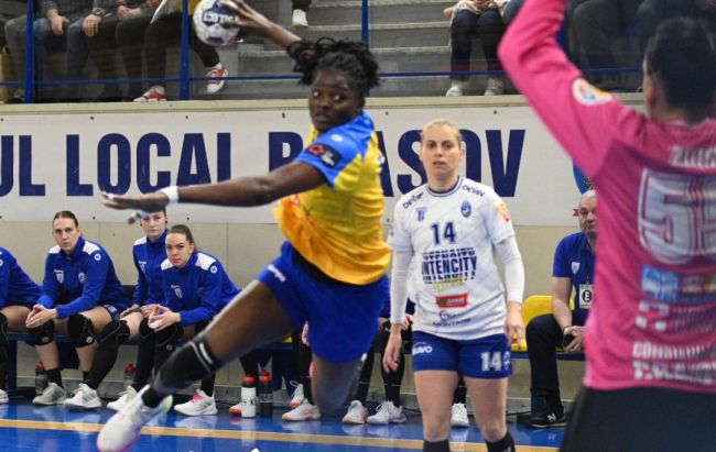 CSM Corona Brașov a câștigat fără emoții în Liga Florilor după un început echilibrat