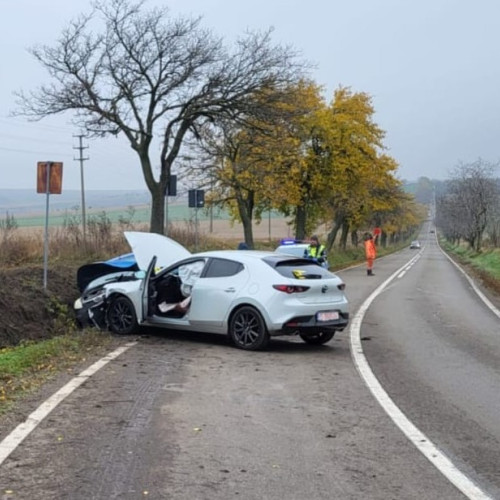Trei persoane rănite într-un accident pe DN29, la Mihai Viteazu
