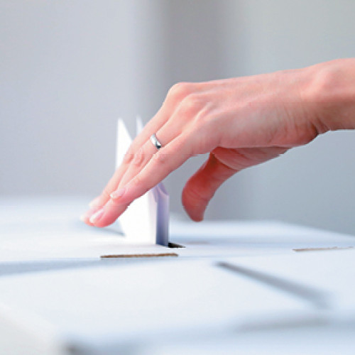 Alianța pentru Unirea Românilor domină preferințele alegătorilor sub 60 de ani, PSD în topul seniorilor