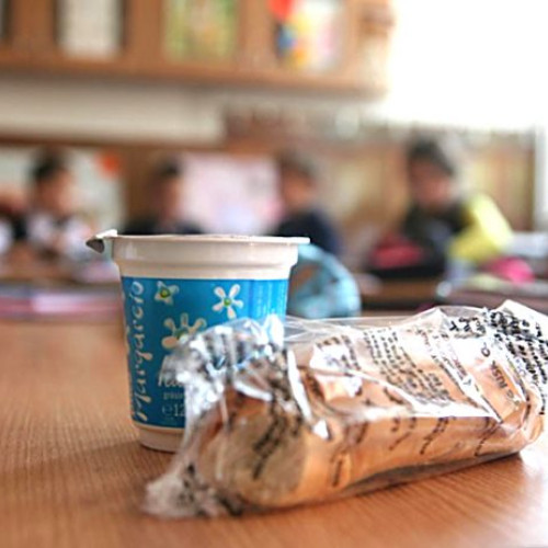 Programul „Laptele și cornul” primește susținere largă pentru continuare și extindere