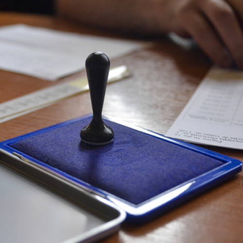 Încep înscrierile pentru alegerile parţiale din 7 decembrie, cu excepţia primarului general şi preşedintelui CJ Buzău