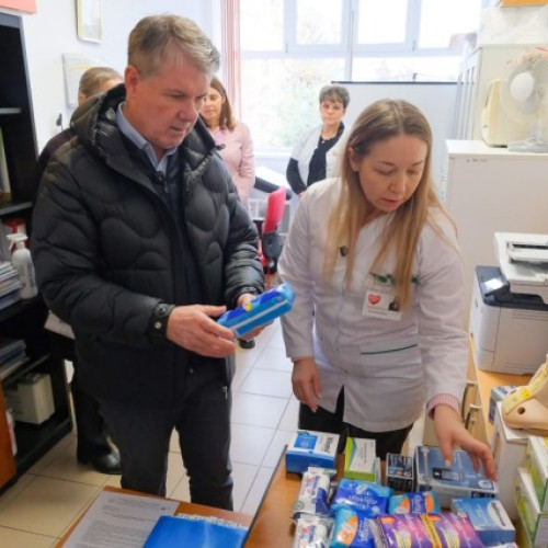 Elevii din Brașov primesc gratuit produse de igienă personală în școli