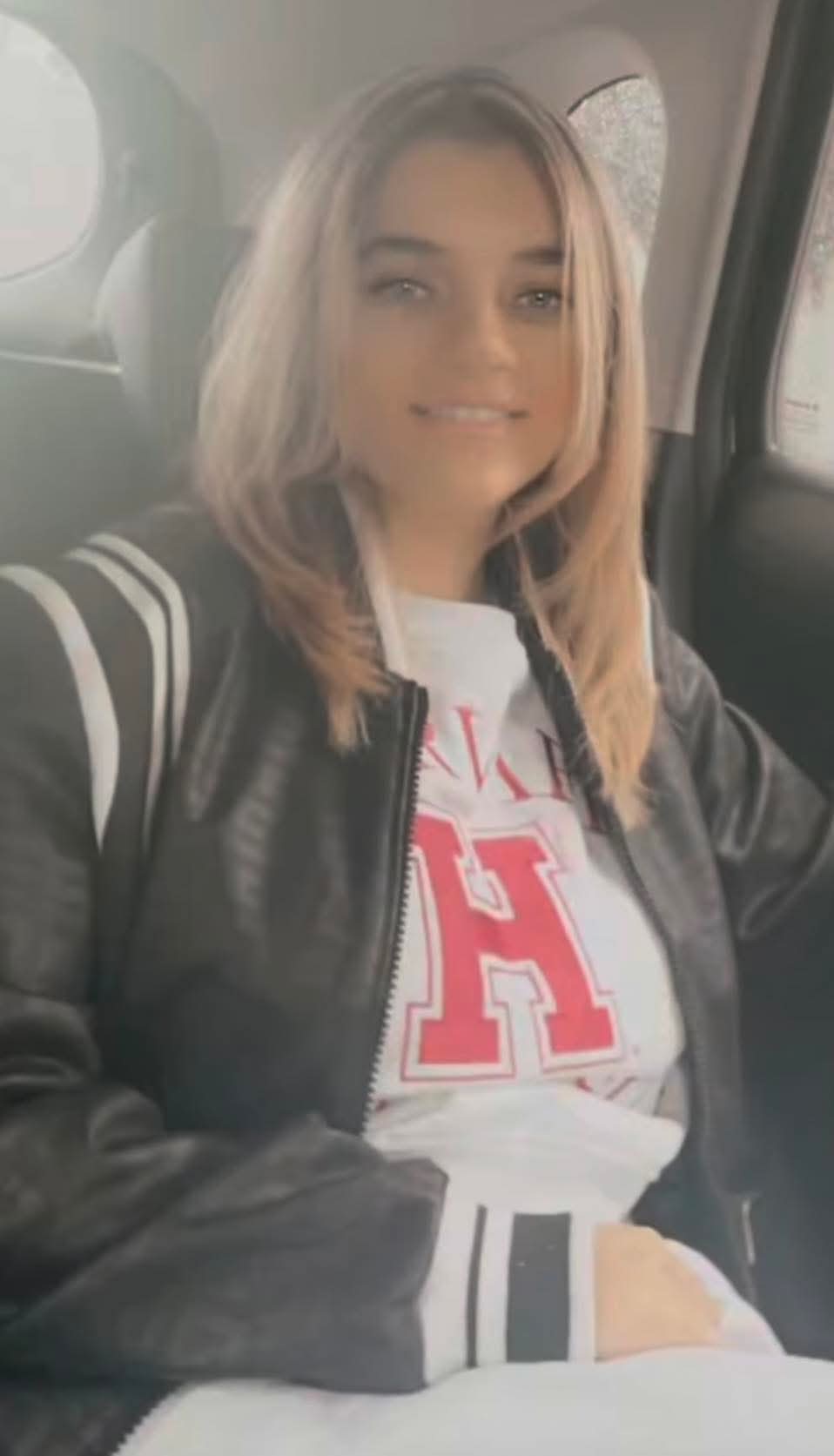 Dăneștiul jeleste dispariția tinerei Flavia Blondea, răpusă de boală