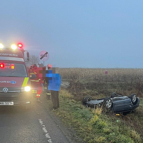 Bărbat găsit după un accident rutier la ieșirea din Vama spre Orașu Nou
