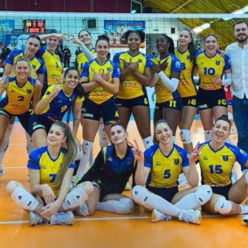 Corona Brașov conduce echipa ideală a etapei a 4-a în Divizia A1 la volei feminin