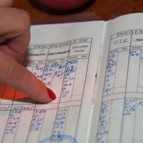 19.000 de elevi au rămas repetenți în școlile din județul Iași în ultimii șase ani