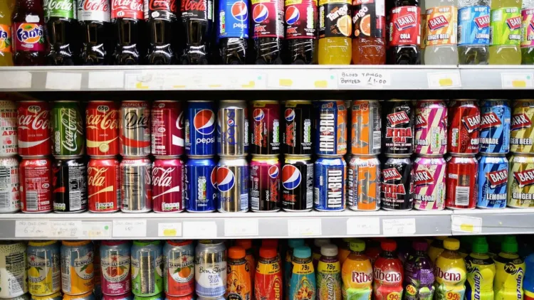 Un studiu atrage atenția asupra riscurilor băuturilor carbogazoase pentru ficat