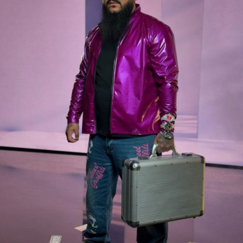 Antifrauda a descoperit evaziune fiscală într-un caz al unui solist de muzică din Argeș