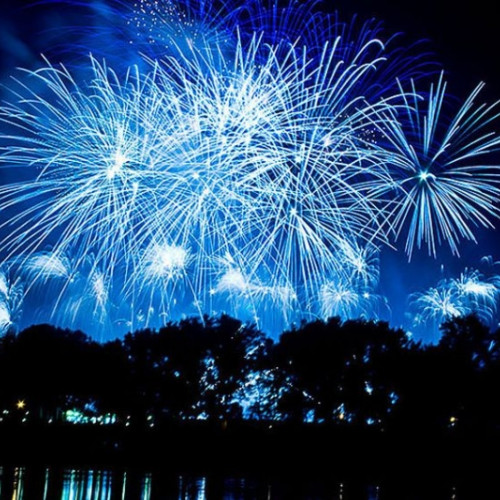 Primăria Botoșani organizează Revelionul în Piața Revoluției cu fonduri locale