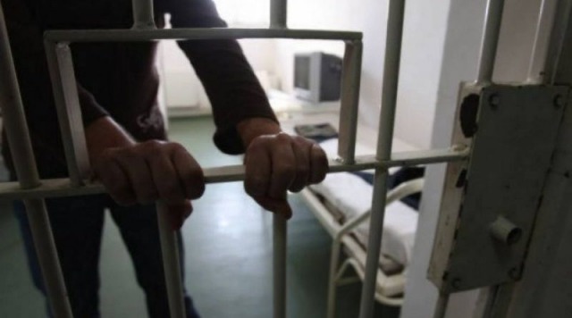 Un bărbat din Brașov, prins de poliție după emiterea unui mandat de arestare