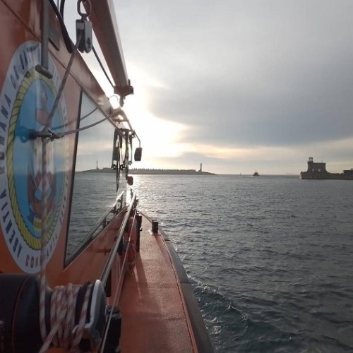 Membru al echipajului navei CENK G, salvat în rada portului Constanţa