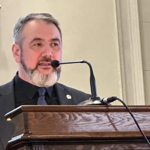 Nicuşor Dan îl numeşte pe Sorin Costreie consilier pe Educaţie şi începe consultările cu sindicatele