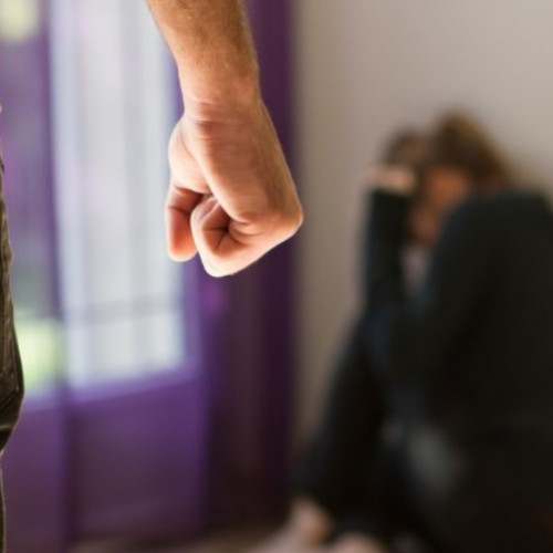 Tânăr de 25 de ani, cercetat pentru viol asupra unei minore de 13 ani în Bacău