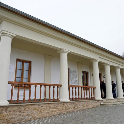 Renovarea conacului Ion Pillat transformă spațiul într-un centru pentru vârstnici la Miorcani