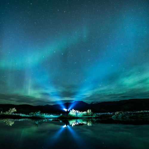 Experții recomandă zonele înalte pentru observarea aurorei boreale în România