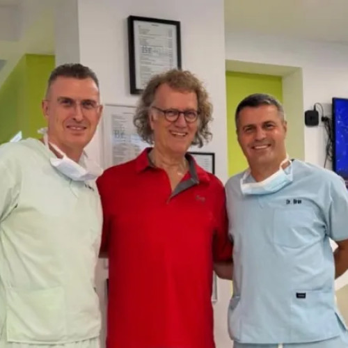 André Rieu, tratat la Cluj de doi renumiți chirurgi oro-maxilo-faciali