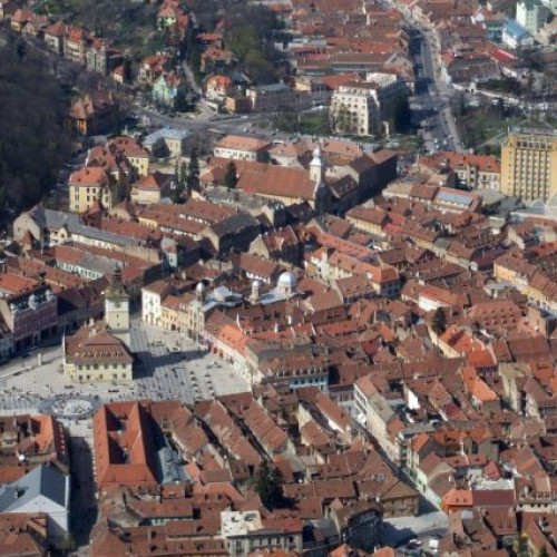 Primarul Brașovului anunță reguli noi pentru parcările din centrul istoric