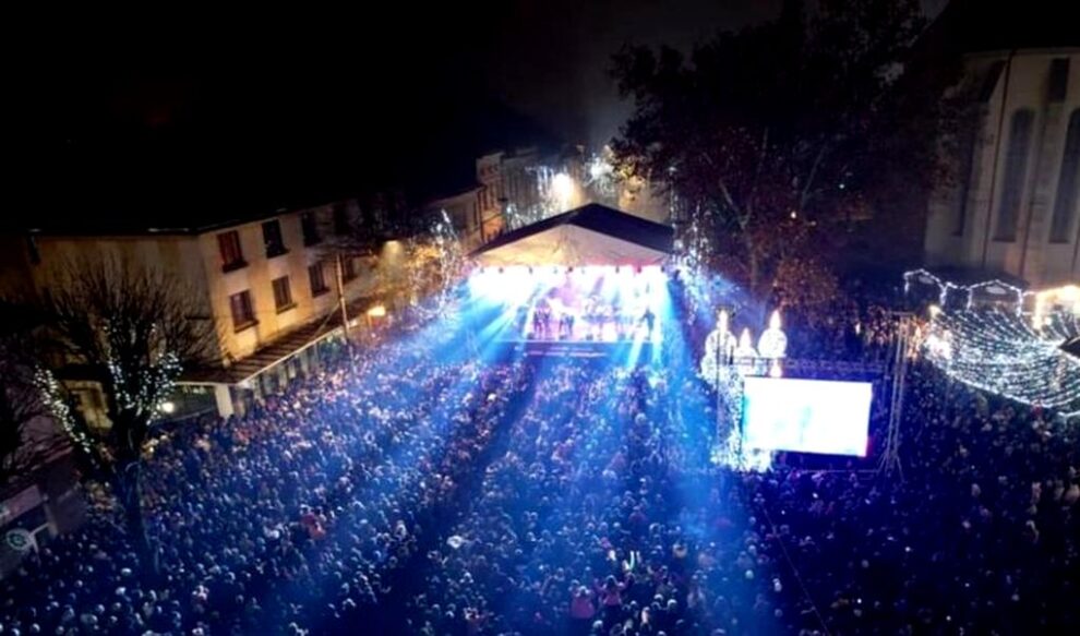 Bistrița va sărbători Anul Nou cu show de lasere în loc de focuri de artificii