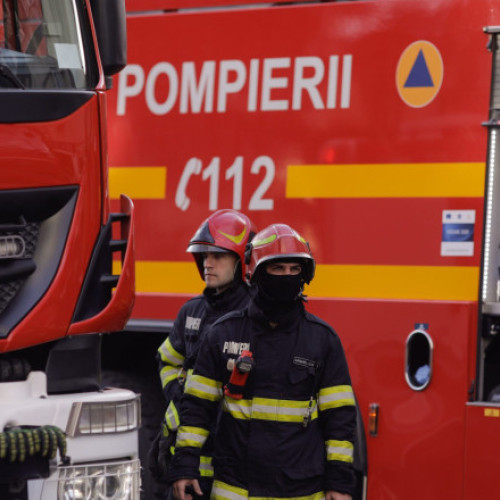 Explozie şi incendiu la o garsonieră din Balș: două persoane rănite și Plan Roșu activat