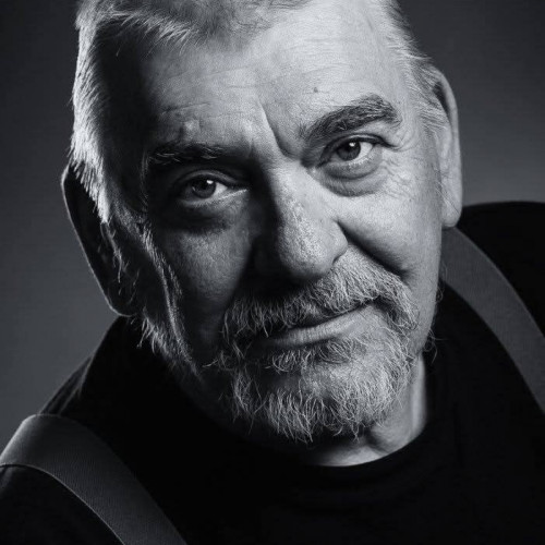 A murit actorul și fostul director al Teatrului Mic Mihai Dinvale