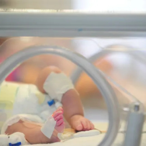 Mastercard și Banca Transilvania susțin sănătatea neonatală în România printr-un program inedit