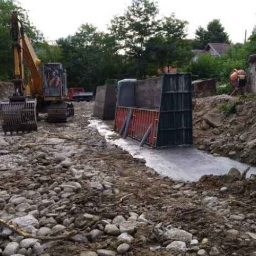 Finalizată regularizarea pârâului Muscel în Pătârlagele, județul Buzău