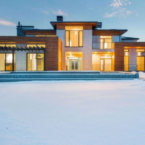 Alegerea și întreținerea riflajelor din lemn pentru fațade moderne și durabile