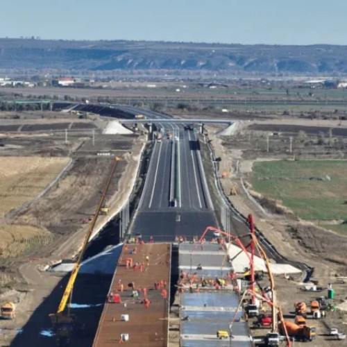 Circulația pe autostrada București-Adjud ar putea fi deschisă în acest an