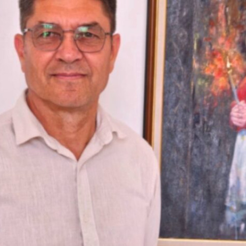 Emil Lazăr expune la Madrid lucrări inspirate din tradițiile Văii Râmnicului