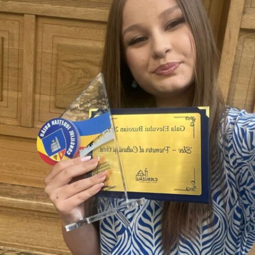 Festivalul „Săptămâna Teatrului Tânăr” aduce pe scenă tinere critice și spectacole captivante la Buzău