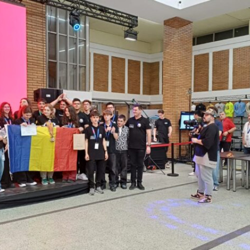 Elevii din Buzău cuceresc trei la RoboChallenge 2025, concurs internațional de robotică
