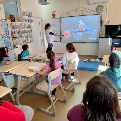 Copiii de la Centrul de Zi Oradea au învățat să ofere primul ajutor