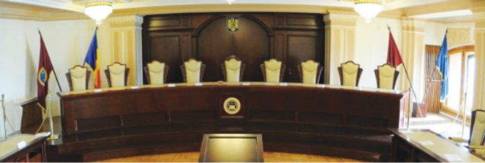 Curtea Constituțională amână dezbaterea legii privind plata pensiilor private până pe 25 noiembrie
