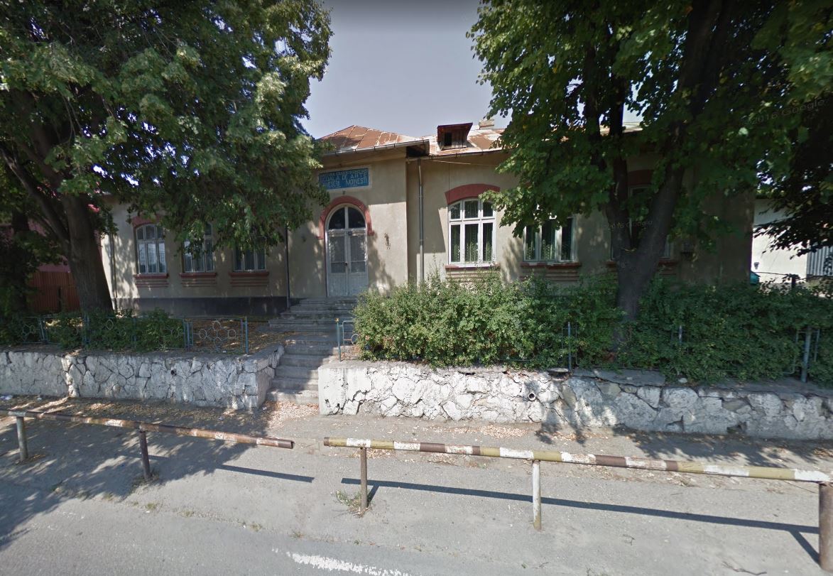 Judecătoria Moinești va avea sediu nou după 11 ani de chirie