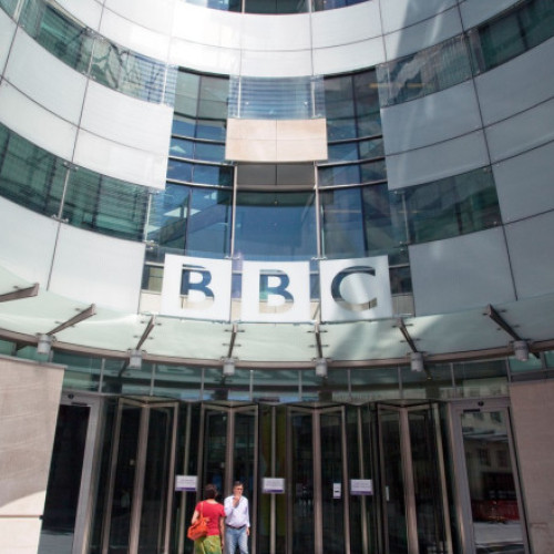 BBC își cere scuze pentru montajul discursului lui Donald Trump, dar respinge despăgubirile