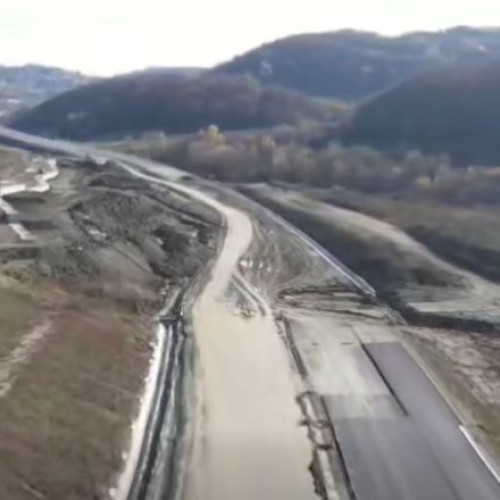 Secțiunea 4 a autostrăzii Sibiu-Pitești a ajuns la 83% fizic