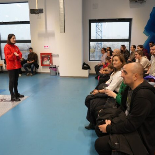 Ana-Maria Brânză inaugurează sala de scrimă dedicată tinerilor sportivi în Sector 3